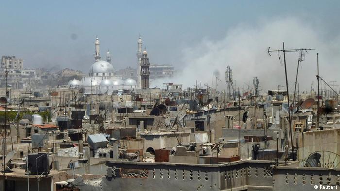 Erst vor wenigen Tagen hat die syrische Armee das Zentrum von Homs beschossen (Foto: Reuters)