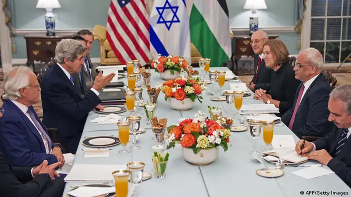 Israelis und Palästinenser nehmen Nahost Friedensgespräche auf