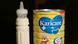 epa03811782 A photo illustration shows a tin of Fonterra Karicare baby formula in Melbourne, Australia, 03 August 2013. New Zealand dairy producing company Fonterra announced on 03 August that some ingredients of their sports and baby drinks could be contaminated by a toxic bacteria that could cause botulism. Parents are being urged to stop using Karicare formula products for children aged from six months. EPA/DAVID CROSLING AUSTRALIA AND NEW ZEALAND OUT EDITORIAL USE ONLY +++(c) dpa - Bildfunk+++ epa03811782 A photo illustration shows a tin of Fonterra Karicare baby formula in Melbourne, Australia, 03 August 2013. New Zealand dairy producing company Fonterra announced on 03 August that some ingredients of their sports and baby drinks could be contaminated by a toxic bacteria that could cause botulism. Parents are being urged to stop using Karicare formula products for children aged from six months. EPA/DAVID CROSLING AUSTRALIA AND NEW ZEALAND OUT EDITORIAL USE ONLY +++(c) dpa - Bildfunk+++