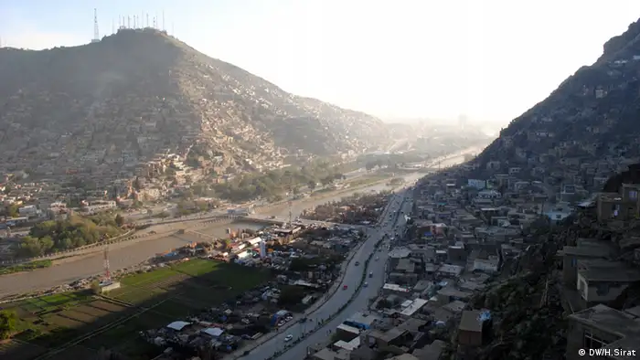 Kabul Stadt in Afghanistan Das Bild hat uns unser Korrespondent Hussain Sirat aus Kabul geschickt. Alle Rechte gehören der DW.