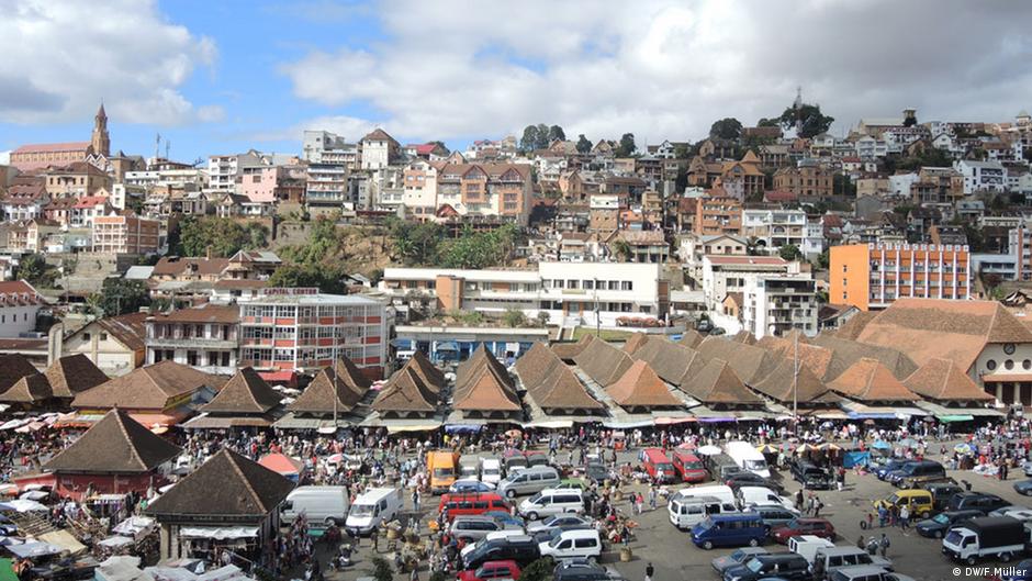 Madagascar in crisis – DW – 08/21/2013