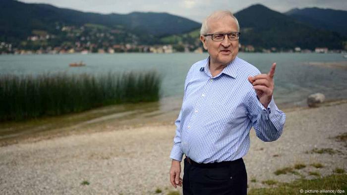 Wahlkampf FDP Rainer Brüderle in Reha