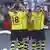 Die Dortmunder Nuri Sahin (l.-r.), Robert Lewandowski, Torschütze Jonas Hofmann und Henrikh Mkhitaryan jubeln über das Tor zum 1:0 (Foto: Kevin Kurek/dpa)