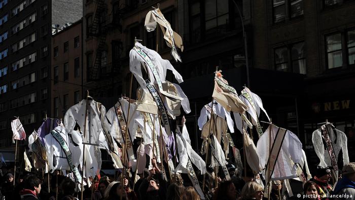 The memorial service marking 100 years since the Triangle Shirtwaist factory fire, March 2011 (Photo: Justin Lane)