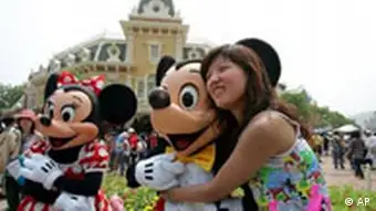 Disneyland in Hongkong eröffnet