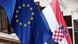 Die EU-Flagge und die Flagge von Kroatien wehen in Zagreb (Foto: dpa) Die EU-Flagge und die Flagge von Kroatien wehen in Zagreb (Foto: dpa)