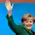 Bundeskanzlerin Angela Merkel (CDU) ist am 18.09.2013 auf dem Alten Garten in Schwerin (Mecklenburg-Vorpommern) bei einer Wahlkampfveranstaltung der CDU zur Bundestagswahl zu sehen. Am 22. September 2013 wird in Deutschland ein neuer Bundestag gewählt. Foto: Jens Büttner/dpa +++(c) dpa - Bildfunk+++