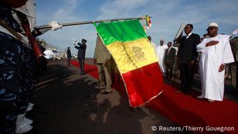 Le président Déby était notamment venu à Bamako dès l'élection du président malien Ibrahim Boubacar Keïta en 2013 Le président Déby était notamment venu à Bamako dès l'élection du président malien Ibrahim Boubacar Keïta en 2013