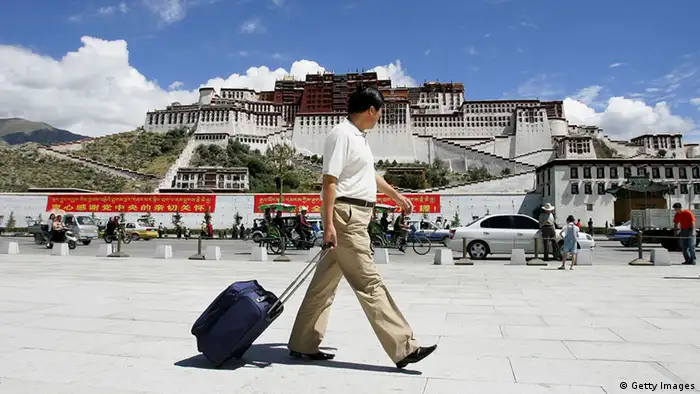 Tibet Tourismus Tourist Massentourismus Lhasa