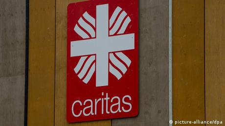 Logo Caritas - Foto: Peter Kneffel/dpa
