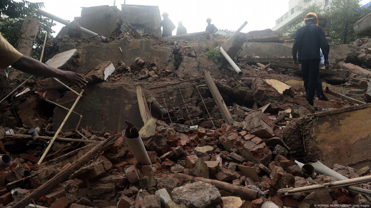 Mumbai death toll rises – DW – 09/28/2013