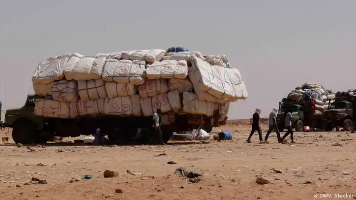 La frontière entre le Niger et la Libye, lieu de passage pour les migrants et toutes sortes de marchandises...