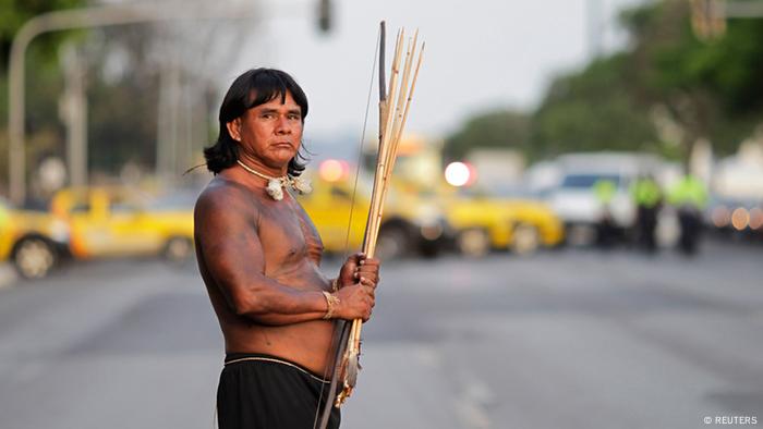 Indígena en Brasilia