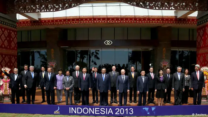 APEC Gipfel Indonesien Bali Gruppenbild Gruppenfoto