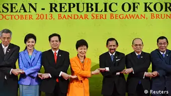 ASEAN Gruppenfoto 09.10.2013