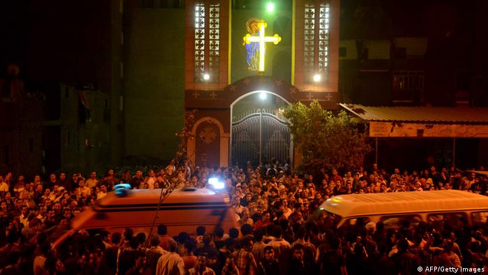 Egipto: 5 detenidos en ataque contra iglesia cristiana | El Mundo | DW |  