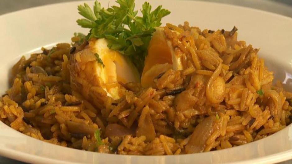 Schottisches Kedgeree mit geräuchertem Schellfisch – DW – 05.01.2016