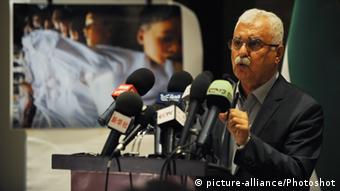 George Sabra, Präsident des Syrischen Nationalrats spricht bei einer Pressekonferenz in Istanbul (Foto: Lu Zhe, zhf)