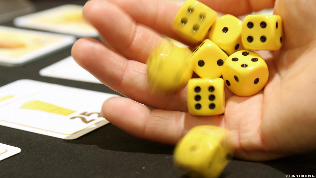 Board game convention plays out in Germany DW 10/27/2013