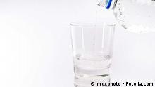 #43293080 - Wasser wird in ein Glas eingeschenkt. © mdxphoto Bildergalerie 10 things you didn't know about Germans