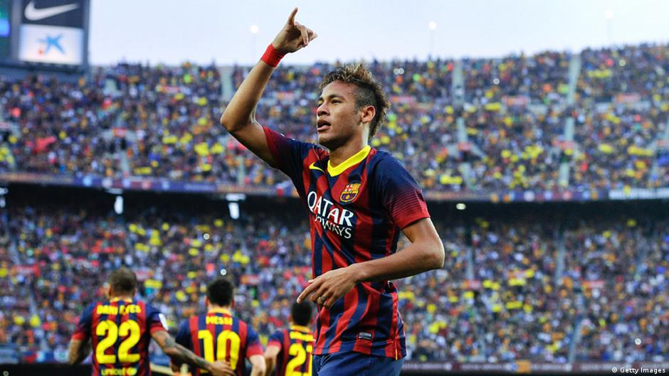 Neymar renova com Barcelona at&eacute; 2021 &ndash; DW &ndash; 01/07/2016