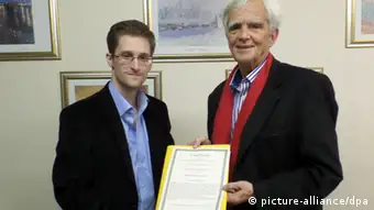 Hans-Christian Ströbele bei Edward Snowden