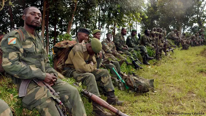 Soldats congolais en lutte contre le M23