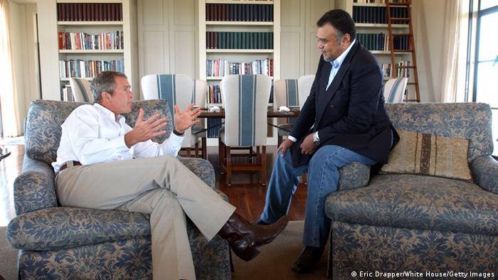 George Bush and Saudi Ambassador Bandar bin Sultan in 2002 Crawford