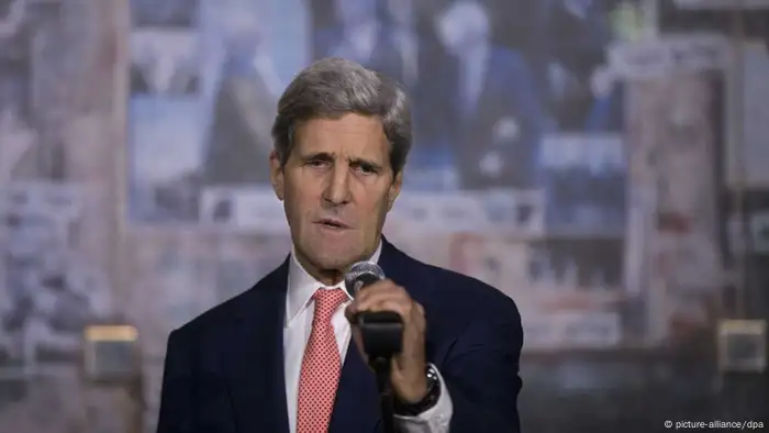 Image #: 25259716 U.S. Secretary of State John Kerry speaks during a memorial service at the site Israel's former Prime Minister Yitzhak Rabin's assassination in Tel Aviv, Israel on November 05, 2013. Rabin was assassinated after attending a peace rally on November 4, 1995 by a far-right radical who was opposed to the Oslo peace accords. UPI/Uriel Sinai/Pool /LANDOV Eingestellt von Martin Koch (mak)