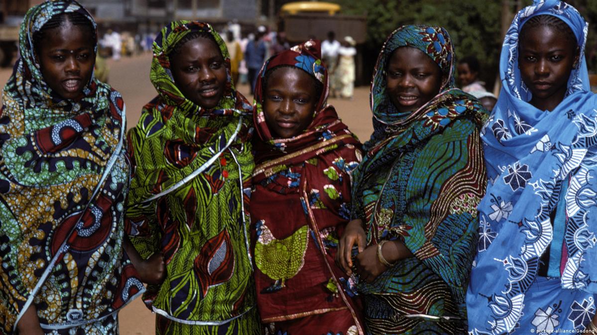 Le Rôle Des Femmes En Afrique: Les Femmes Dans Le Développement – VOBPV