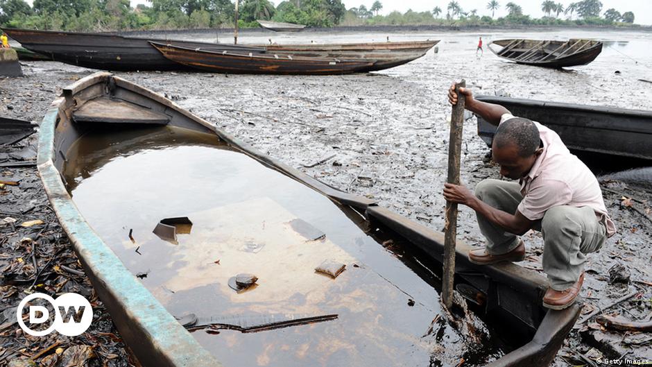 Le Delta Du Niger Toujours Pollue Afrique Dw 03 11 15