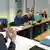Auf dem Bild: Treffen des SPD-Abgeordneten Dietmar Bell mit Vertretern der Tunesischen Gemeinschaft in NRW. Foto: Moncef Slimi / DW am 9.11.2013 im tunesischen Generalkonsulat in Bonn.