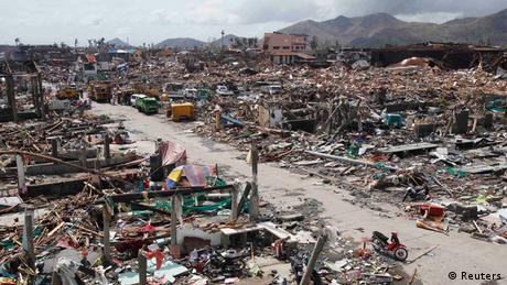 10 Tewas Di Filipina Akibat Topan Dunia Informasi Terkini Dari Berbagai Penjuru Dunia Dw 16 07 2014