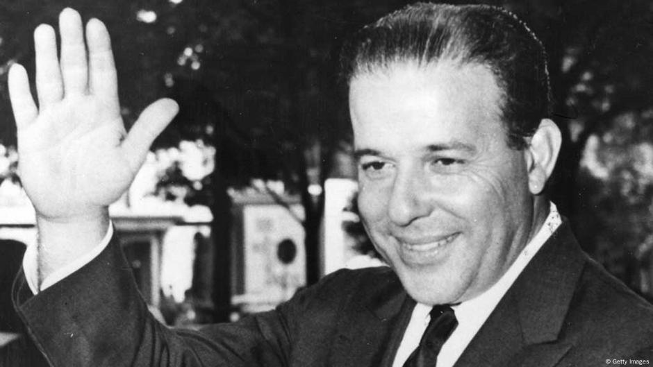 maisbrasil • Na foto, Wagner Bello, ator que deu vida ao saudoso Etevaldo, uma das figuras mais
