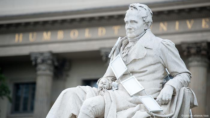 Denkmal Alexander von Humboldts (Foto: dpa)