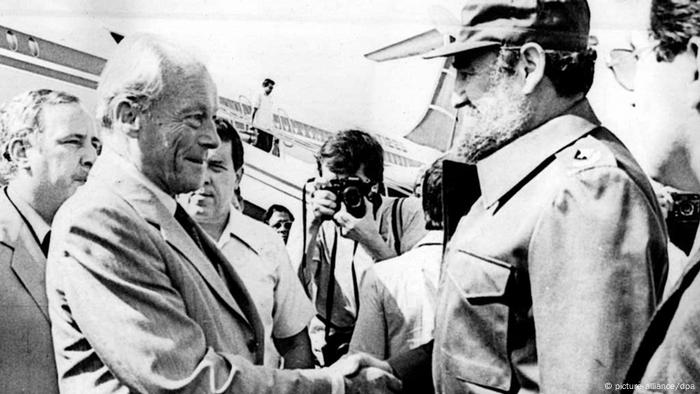 Willy Brandt trifft Fidel Castro. (Foto: dpa)