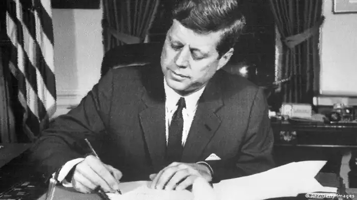 Bildergalerie 50. Jahrestag der Ermordung John F. Kennedys (AFP/Getty Images)