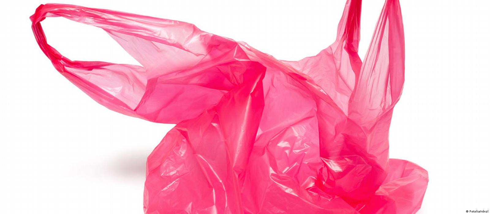 EU to cut plastic bag use – DW – 04/16/2014