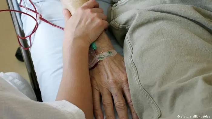 Symbolbild Sterbehilfe Euthanasie (picture-alliance/dpa)