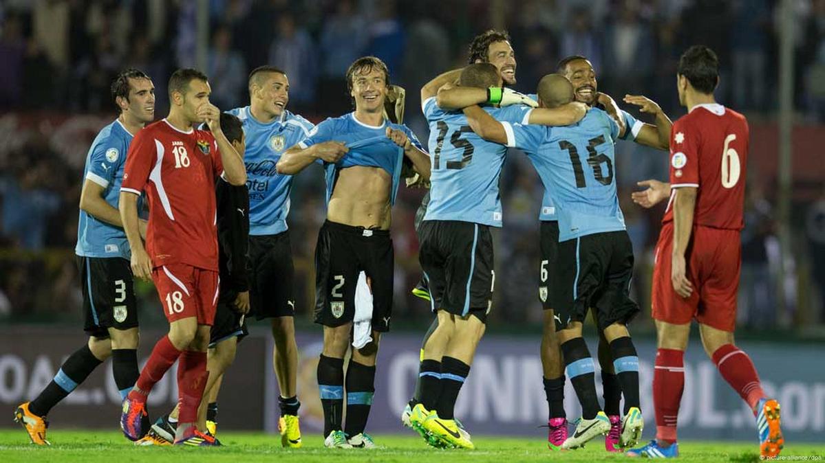Uruguay qualifies for 2014 – DW – 11/21/2013