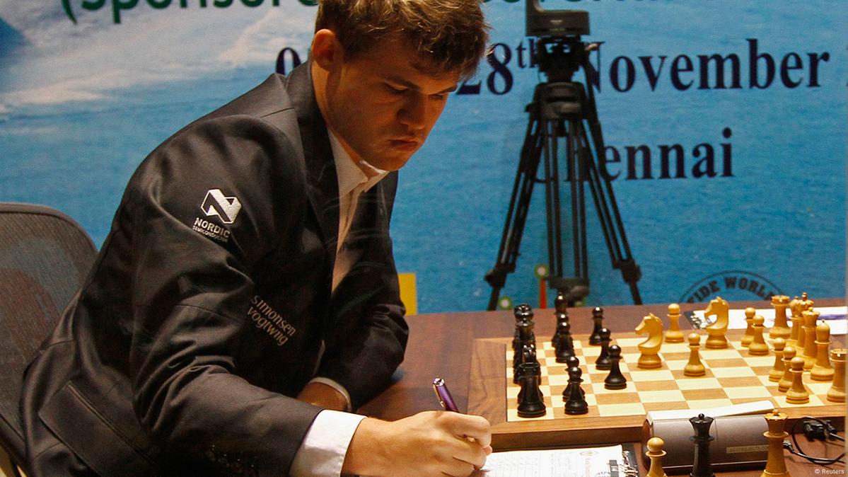 World Chess Championship 2013 Match Viswanathan Anand versus Magnus Carlsen:  Game 1 and Photos