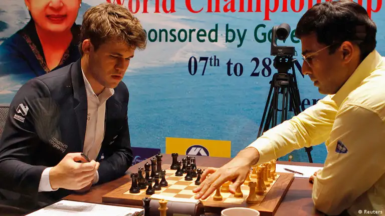 World Chess Championship 2013 Match Viswanathan Anand vs Magnus Carlsen:  Game 2 and Photos