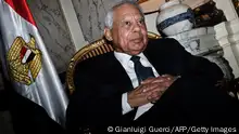 رئيس وزراء مصر يؤيد ترشح وزير الدفاع للرئاسة