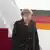Ангела Меркель сходит с трапа правительственного лайнера (фото из архива)