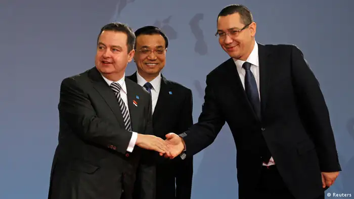Gipfeltreffen China-Osteuropa in Bukarest Li Keqiang, Ivica Dacic und Victor Ponta