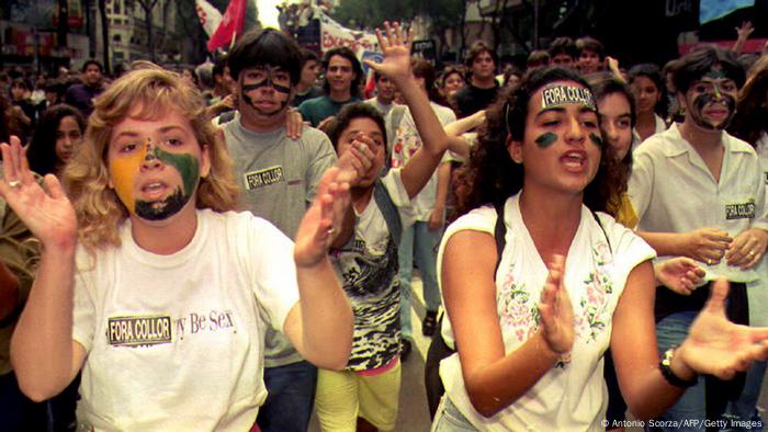 Caras pintadas protestam contra Collor