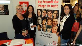 Altenpfleger Dringend Gesucht Deutschland Dw 18 12 13