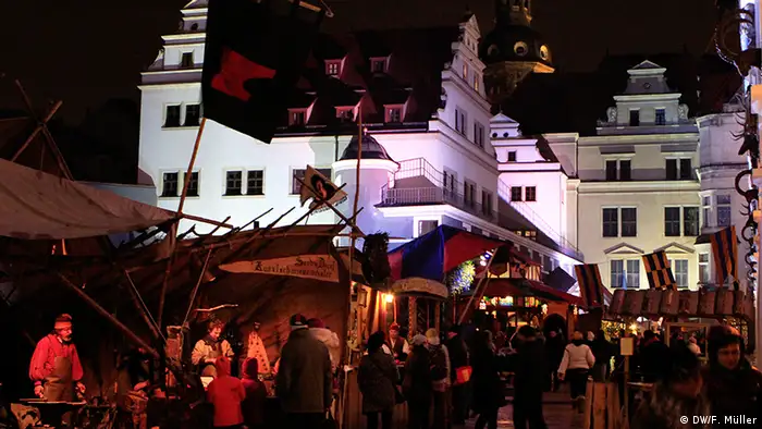 Mittelalterlicher Weihnachtsmarkt im Dresdner Stallhof