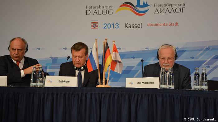 Die Ko-Vorsitzenden des Petersburger Dialogs Wiktor Subkow und Lothar de Maziere in Kassel (Foto: DW)