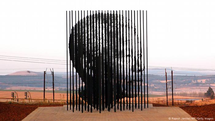 Mandela Skulptur Marco Cianfanelli